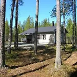 Akanlampi By Interhome בית נופש Karvonen